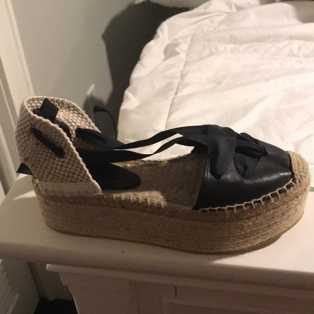 Black and Cream Espadrille Platform Sandal with Ribbon Tie
